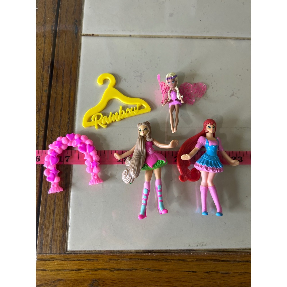 Winx Club Mini Figure Lot Flora Bloom Fairy Accessories Rainbow Hanger 3pc Set